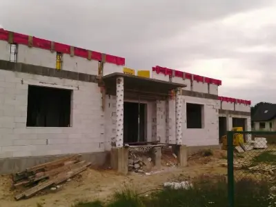 Benedykt 3 — realizacje 23