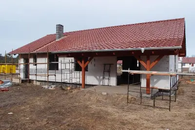 Bursztyn — realizacje 48