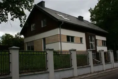Dom na Górce — realizacje 1