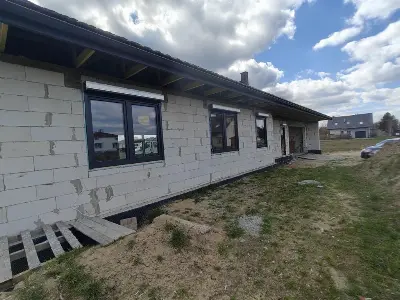 Dom na Szerokiej 2 — realizacje 1