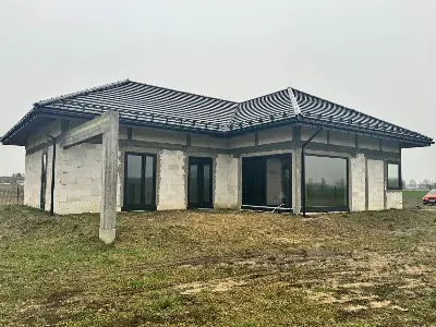 Hiacynt 5 — realizacje 5