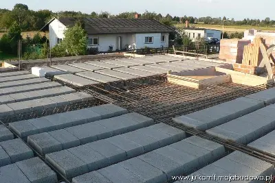 Julka 3 — realizacje 76