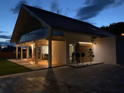 Otwarty — realizacje 8