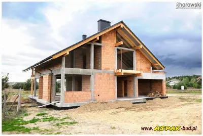 Otwarty — realizacje 32