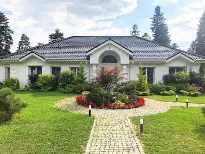 Rezydencja Parkowa 4 — realizacje 1