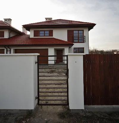 Szmaragd 2 — realizacje 8