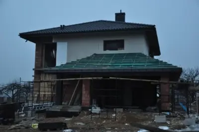 Szmaragd — realizacje 53